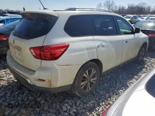 2018 Nissan Pathfinder S with VIN 5N1DR2MN1JC630582, listed as a Copart auction lot 44071455 with 126,719 mi miles and Salvage Title. Bid and sale history available at carsss.com. Image 3.