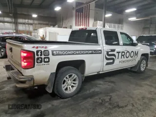 2017 Chevrolet Silverado 1500 LT with VIN 3GCUKREC9HG219372, listed as a Copart auction lot 47404025 with 182,085 mi miles and Salvage Title. Bid and sale history available at DreamBid. Image 3.