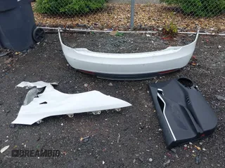 2013 Tesla Model S Performance z VIN 5YJSA1CP9DFP20778, wystawiony jako IAAI lot #42511532 z przebiegiem Nie podano mil oraz . Historia ofert i sprzedaży dostępna na DreamBid. Obrazek 12.