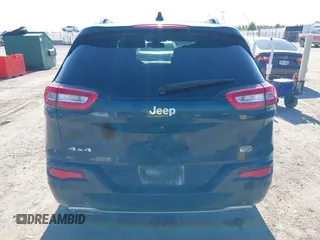 2017 Jeep Cherokee Overland с VIN 1C4PJMJS1HW645039, выставлен на аукционе IAAI как лот 42322935 с пробегом 84 117 миль миль и . История ставок и продаж доступна на DreamBid. Изображение 16.