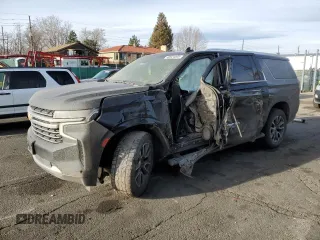 2021 Chevrolet Suburban LT z VIN 1GNSKCKD8MR377611, wystawiony jako Copart lot #48924095 z przebiegiem 138 366 mil mil oraz Szkoda całkowita • Salvage title. Historia ofert i sprzedaży dostępna na DreamBid. Obrazek 1.