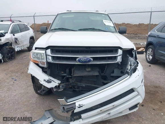 2017 Ford Expedition EL XLT with VIN 1FMJK1HTXHEA50417, listed as a IAAI auction lot 41502968 with 112,097 mi miles. Bid and sale history available at carsss.com. Image 12.
