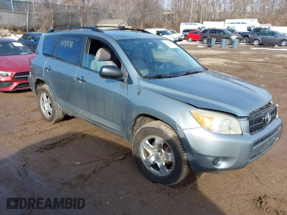 2007 Toyota RAV4 with VIN JTMBD33V476037999, listed as a IAAI auction lot 41751398 with 147,125 mi miles. Bid and sale history available at carsss.com. Image 1.