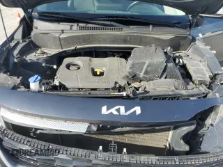 2022 Kia Seltos S z VIN KNDEU2AA5N7260776, wystawiony jako Copart lot #50257145 z przebiegiem 36 131 mil mil oraz Szkody całkowita. Historia ofert i sprzedaży dostępna na DreamBid. Obrazek 13.