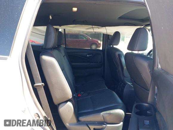 2021 Honda Passport EX-L with VIN 5FNYF8H51MB024752, listed as a IAAI auction lot 41858129 with 77,545 mi miles and . Bid and sale history available at DreamBid. Image 8.