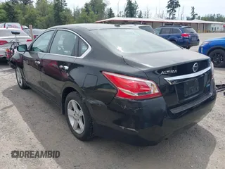 2013 Nissan Altima SV with VIN 1N4AL3AP4DN449771, listed as a IAAI auction lot 42784955 with 195,998 mi miles and . Bid and sale history available at DreamBid. Image 3.