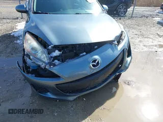 2013 Mazda 3 i Touring with VIN JM1BL1L79D1705300, listed as a IAAI auction lot 41847365 with 90,747 mi miles and . Bid and sale history available at carsss.com. Image 6.