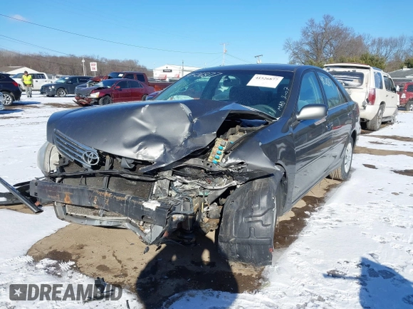 2006 Toyota Camry STD with VIN 4T1BE32K26U681429, listed as a IAAI auction lot 41526877 with 0 mi miles. Bid and sale history available at carsss.com. Image 6.