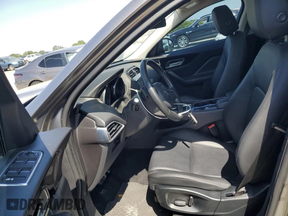 2017 Jaguar F-Pace 20d Premium with VIN SADCJ2BN2HA091149, listed as a Copart auction lot 55355105 with 84,358 mi miles and Clean Title. Bid and sale history available at DreamBid. Image 7.