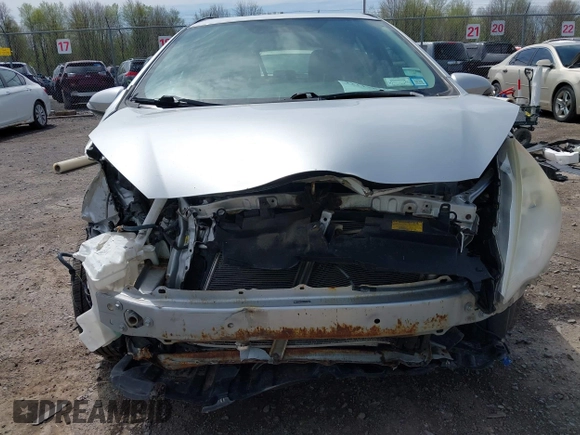 2012 Toyota Prius One z VIN JTDKDTB31C1515979, wystawiony jako IAAI lot #42113818 z przebiegiem 184 528 mil mil oraz . Historia ofert i sprzedaży dostępna na DreamBid. Obrazek 6.