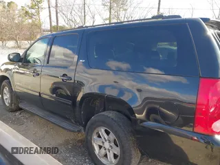 2013 GMC Yukon XL SLT with VIN 1GKS1KE02DR176998, listed as a IAAI auction lot 41839522 with 175,923 mi miles. Bid and sale history available at carsss.com. Image 14.