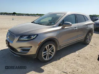 2019 Lincoln MKC Reserve with VIN 5LMCJ3D95KUL19015, listed as a Copart auction lot 51414975 with 75,140 mi miles and Salvage title. Bid and sale history available at DreamBid. Image 1.