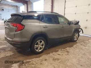 2020 GMC Terrain SLE with VIN 3GKALTEV0LL112598, listed as a IAAI auction lot 41480433 with 57,890 mi miles. Bid and sale history available at carsss.com. Image 4.
