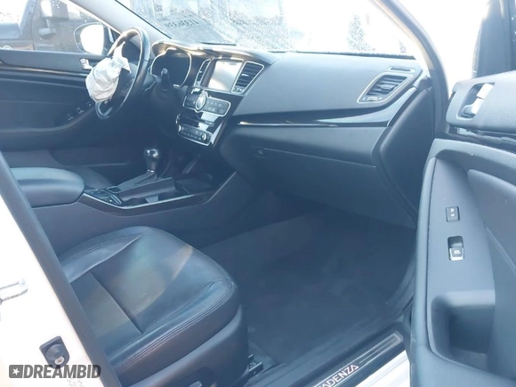 2016 Kia Cadenza Premium with VIN KNALN4D75G5207281, listed as a IAAI auction lot 41336339 with NaN miles. Bid and sale history available at carsss.com. Image 5.