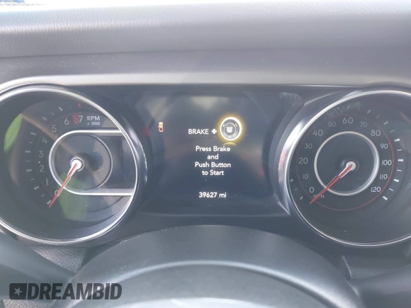 2021 Jeep Gladiator Rubicon with VIN 1C6JJTBG4ML536085, listed as a IAAI auction lot 41898204 with 39,627 mi miles and . Bid and sale history available at DreamBid. Image 7.
