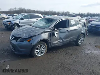 2017 Nissan Rogue Sport SL with VIN JN1BJ1CR3HW118691, listed as a IAAI auction lot 41532605 with 107,025 mi miles. Bid and sale history available at carsss.com. Image 17.