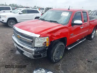 2012 Chevrolet Silverado 1500 LT with VIN 1GCRCSE09CZ131494, listed as a IAAI auction lot 42043422 with 124,162 mi miles. Bid and sale history available at carsss.com. Image 6.