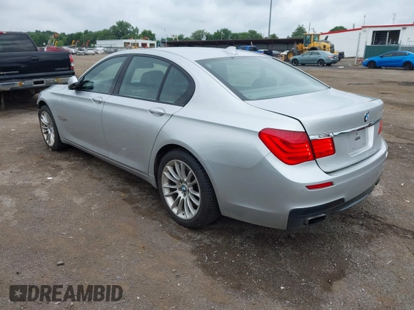 2011 BMW 7 Series 750i xDrive with VIN WBAKC6C57BC395254, listed as a IAAI auction lot 42719449 with 212,096 mi miles and . Bid and sale history available at DreamBid. Image 3.