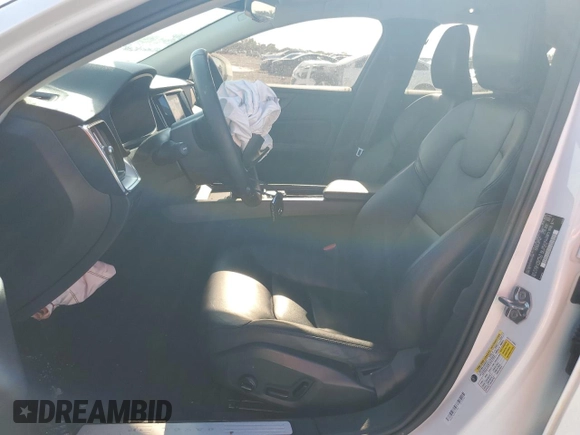2019 Volvo S60 Momentum with VIN 7JRA22TK9KG017396, listed as a Copart auction lot 70008864 with 63,270 mi miles and Non Repairable. Bid and sale history available at carsss.com. Image 7.
