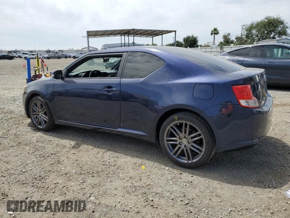 2013 Scion tC z VIN JTKJF5C76D3063027, wystawiony jako Copart lot #56604955 z przebiegiem 109 813 mil mil oraz Szkoda całkowita • Salvage title. Historia ofert i sprzedaży dostępna na DreamBid. Obrazek 2.