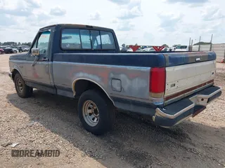 1990 Ford F-150 с VIN 1FTDF15Y0LLB15639, выставлен на аукционе IAAI как лот 42384573 с пробегом 94 885 миль миль и . История ставок и продаж доступна на DreamBid. Изображение 3.