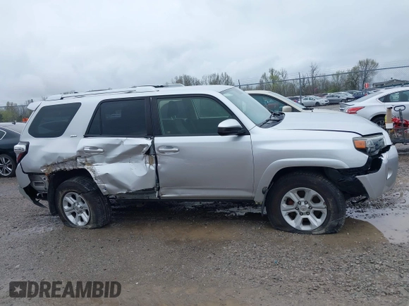 2016 Toyota 4Runner Limited with VIN JTEBU5JR1G5311288, listed as a IAAI auction lot 41933882 with 122,505 mi miles and . Bid and sale history available at DreamBid. Image 13.