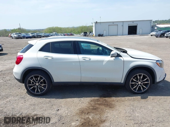 2017 Mercedes-Benz GLA 250 z VIN WDCTG4GB6HJ305946, wystawiony jako IAAI lot #42154730 z przebiegiem 120 784 mil mil oraz . Historia ofert i sprzedaży dostępna na DreamBid. Obrazek 13.