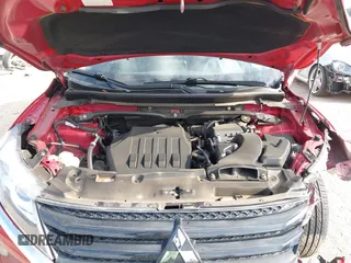 2020 Mitsubishi Eclipse Cross LE z VIN JA4AT4AA5LZ001536, wystawiony jako IAAI lot #41916001 z przebiegiem 93 445 mil mil oraz . Historia ofert i sprzedaży dostępna na DreamBid. Obrazek 10.