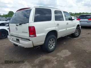 2003 Cadillac Escalade z VIN 1GYEK63N43R166347, wystawiony jako IAAI lot #42377612 z przebiegiem 255 892 mil mil oraz . Historia ofert i sprzedaży dostępna na DreamBid. Obrazek 4.