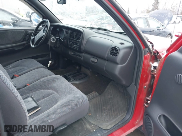 1997 Dodge Dakota z VIN 1B7GG26X1VS208488, wystawiony jako IAAI lot #40952432 z przebiegiem 114 791 mil mil oraz . Historia ofert i sprzedaży dostępna na DreamBid. Obrazek 5.