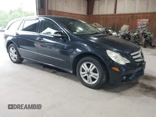 2008 Mercedes-Benz R 3.5L z VIN 4JGCB65E68A074958, wystawiony jako IAAI lot #42609809 z przebiegiem 166 807 mil mil oraz . Historia ofert i sprzedaży dostępna na DreamBid. Obrazek 1.