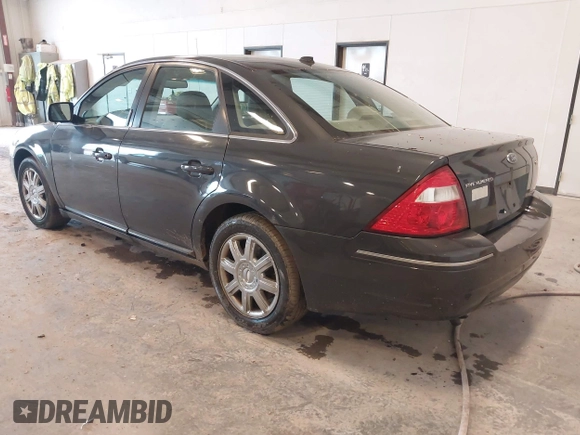 2007 Ford Five Hundred SEL z VIN 1FAFP24197G102151, wystawiony jako IAAI lot #42284474 z przebiegiem 153 750 mil mil oraz . Historia ofert i sprzedaży dostępna na DreamBid. Obrazek 3.