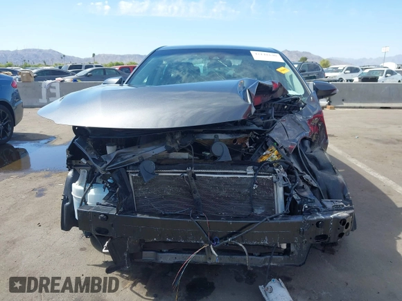 2018 Toyota Avalon XLE with VIN 4T1BK1EB5JU276828, listed as a IAAI auction lot 42141640 with 75,815 mi miles. Bid and sale history available at carsss.com. Image 13.