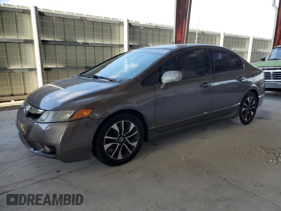2009 Honda Civic LX z VIN 2HGFA16549H540512, wystawiony jako Copart lot #55950785 z przebiegiem 156 950 mil mil oraz Szkoda całkowita • Salvage title. Historia ofert i sprzedaży dostępna na DreamBid. Obrazek 1.