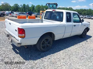 1993 Ford Ranger STX z VIN 1FTCR14U4PTA67814, wystawiony jako IAAI lot #42331874 z przebiegiem 62 682 mil mil oraz . Historia ofert i sprzedaży dostępna na DreamBid. Obrazek 4.