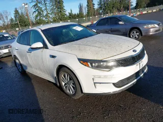 2016 Kia Optima LX with VIN 5XXGT4L31GG034993, listed as a IAAI auction lot 41881231 with 81,888 mi miles. Bid and sale history available at carsss.com. Image 1.