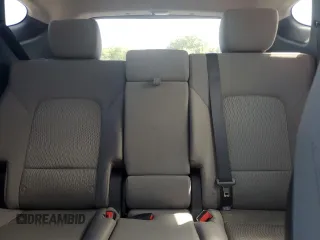 2018 Hyundai Santa Fe 2.4L с VIN 5NMZTDLB0JH088455, выставлен на аукционе Copart как лот 64725135 с пробегом 49 304 миль миль и Списание • Salvage title. История ставок и продаж доступна на DreamBid. Изображение 10.