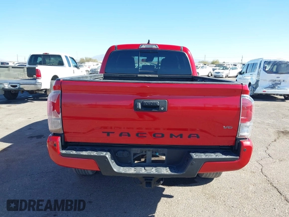 2021 Toyota Tacoma 4WD SR5 with VIN 3TMDZ5BN3MM102098, listed as a IAAI auction lot 41381650 with 30,642 mi miles. Bid and sale history available at carsss.com. Image 16.