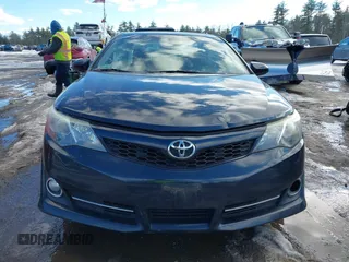 2014 Toyota Camry L with VIN 4T1BF1FKXEU345666, listed as a IAAI auction lot 41651318 with 126,130 mi miles. Bid and sale history available at carsss.com. Image 13.