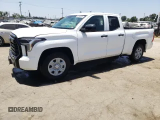2022 Toyota Tundra SR with VIN 5TFKB5AA3NX013623, listed as a Copart auction lot 56168634 with 3,038 mi miles and Salvage title. Bid and sale history available at DreamBid. Image 1.