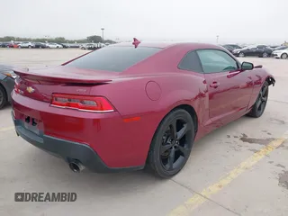 2014 Chevrolet Camaro LT z VIN 2G1FC1E3XE9317459, wystawiony jako IAAI lot #41168805 z przebiegiem 126 298 mil mil oraz . Historia ofert i sprzedaży dostępna na DreamBid. Obrazek 4.