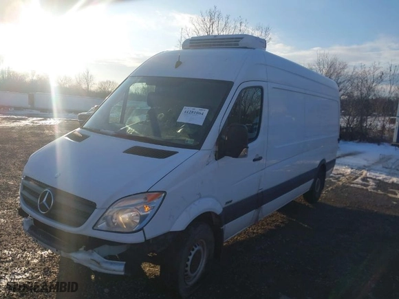 2013 Mercedes-Benz Sprinter Cargo Vans with VIN WD3PE8CC1D5727963, listed as a IAAI auction lot 41281064 with 87,077 mi miles. Bid and sale history available at carsss.com. Image 2.