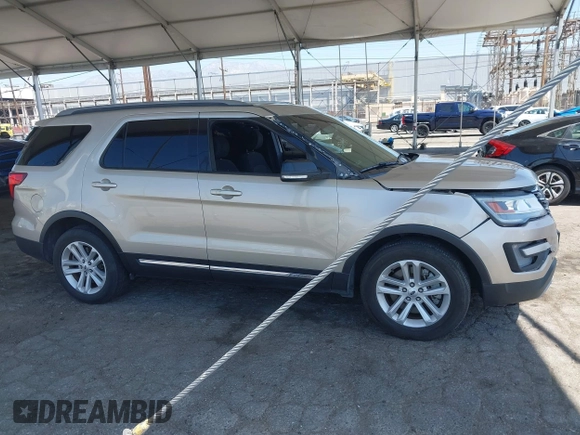 2017 Ford Explorer XLT z VIN 1FM5K7D85HGD89676, wystawiony jako IAAI lot #42313283 z przebiegiem 89 358 mil mil oraz . Historia ofert i sprzedaży dostępna na DreamBid. Obrazek 13.