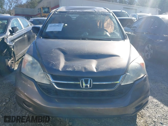 2011 Honda CR-V SE with VIN 5J6RE4H48BL102584, listed as a IAAI auction lot 41595901 with 270,046 mi miles. Bid and sale history available at carsss.com. Image 12.