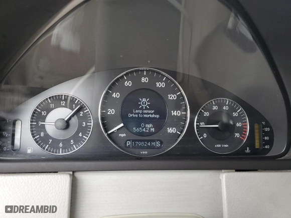 2005 Mercedes-Benz CLK-Class 3.2L with VIN WDBTK65J35F135178, listed as a Copart auction lot 43666905 with 179,824 mi miles and Clean Title. Bid and sale history available at carsss.com. Image 9.