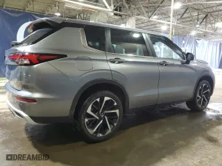 2022 Mitsubishi Outlander SE with VIN JA4J4UA81NZ050844, listed as a Copart auction lot 50957625 with 24,031 mi miles and Clean Title. Bid and sale history available at carsss.com. Image 3.
