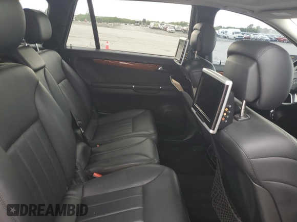 2009 Mercedes-Benz R 3.5L with VIN 4JGCB65E99A095904, listed as a Copart auction lot 54582555 with 212,274 mi miles and Salvage Title. Bid and sale history available at DreamBid. Image 11.