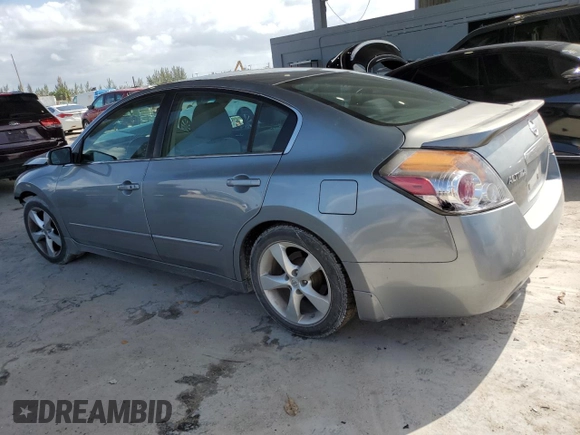 2008 Nissan Altima 3.5 SE with VIN 1N4BL21E78C210147, listed as a Copart auction lot 52485895 with 135,091 mi miles and Salvage Title. Bid and sale history available at carsss.com. Image 2.