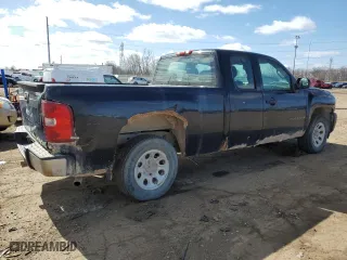 2008 Chevrolet Silverado 1500 LTZ with VIN 1GCEC190X8Z321198, listed as a Copart auction lot 50659025 with 288,452 mi miles and Clean Title. Bid and sale history available at carsss.com. Image 3.