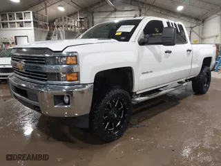 2015 Chevrolet Silverado 2500HD LT with VIN 1GC1KVE86FF158469, listed as a IAAI auction lot 41519285 with 215,589 mi miles. Bid and sale history available at carsss.com. Image 17.